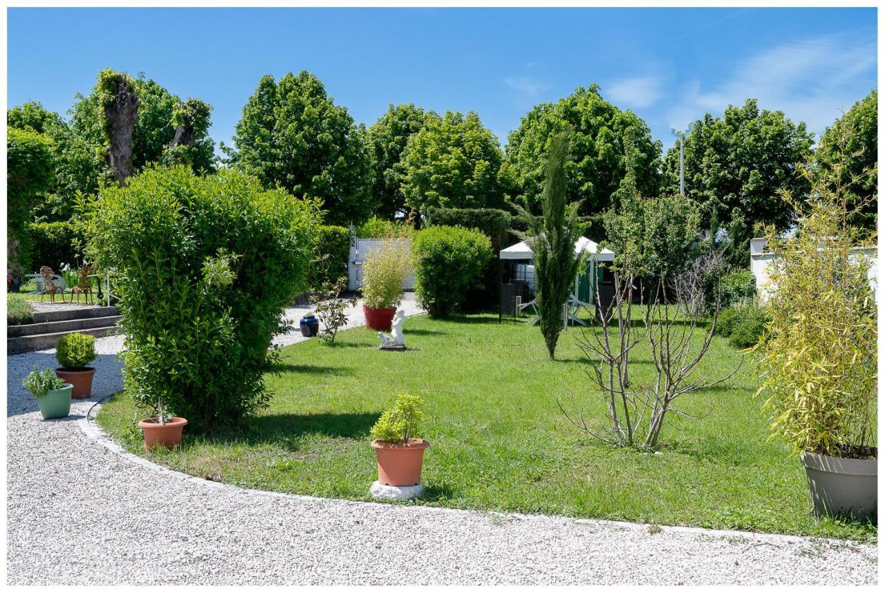 Maison De Retraite Vertaizon Dış mekan fotoğraf